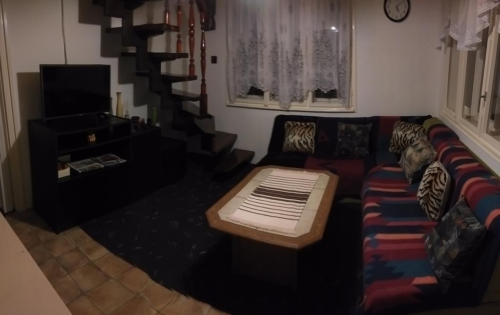 Napsugár Vendégházikó Orosháza Extérieur photo